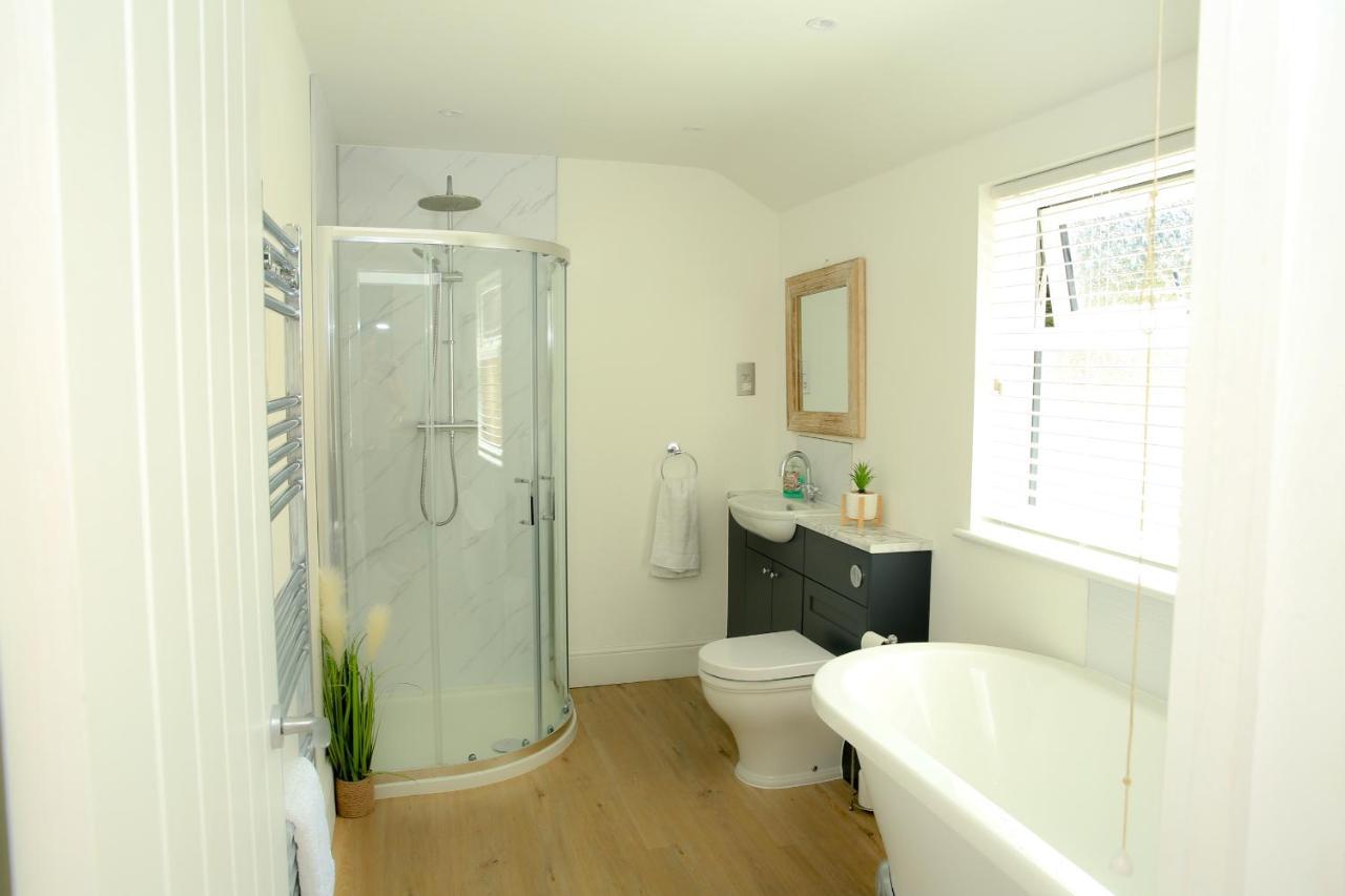 Fully Refurbished Property-March 22-Next To Beach โลเวสทอฟต์ ภายนอก รูปภาพ
